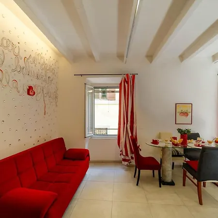 La Casa Sul Corso Apartment *